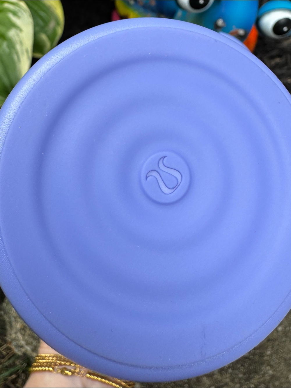 NWT 40 oz Lululemon Lavender Insulated Travel Mug with Handle - Picture 5 of 7